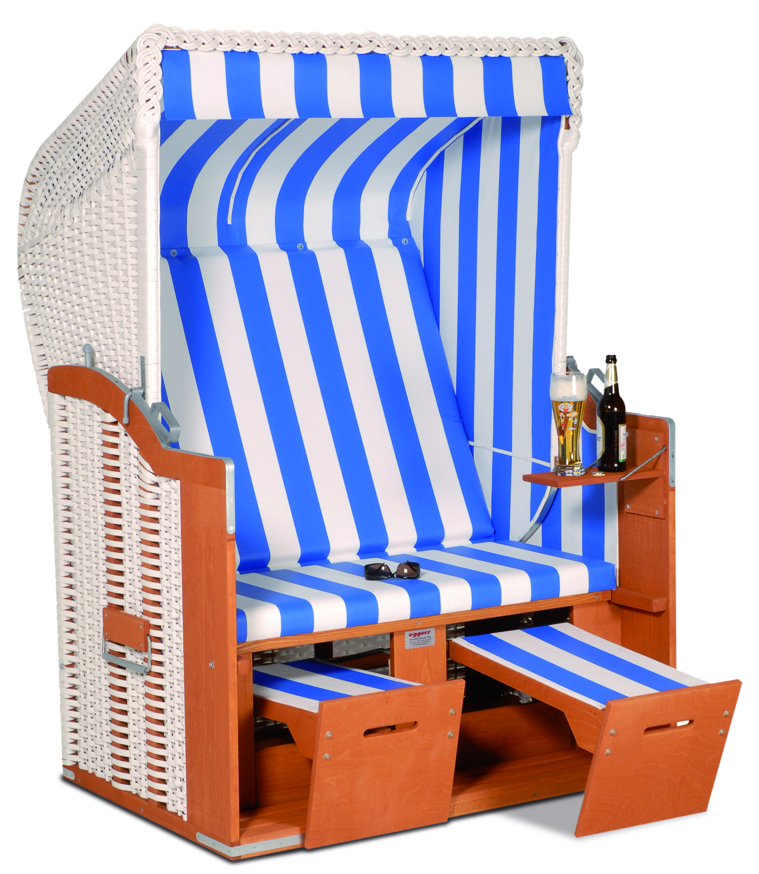 PVC-Geflecht weiß - Plastikfolie E14 Der 2-Sitzer Strandkorb hat ein Geflecht aus PVC in der Farbe weiß mit gestreifter Plastikfolie in blau-weiß.